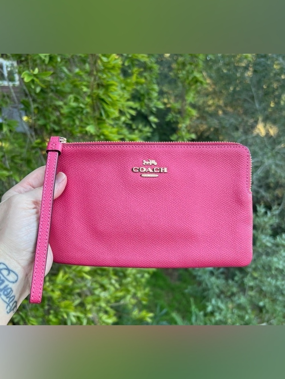 COACH Large Corner Zip Wristlet Wallet Pink Leather w Gold Hardware NWOT